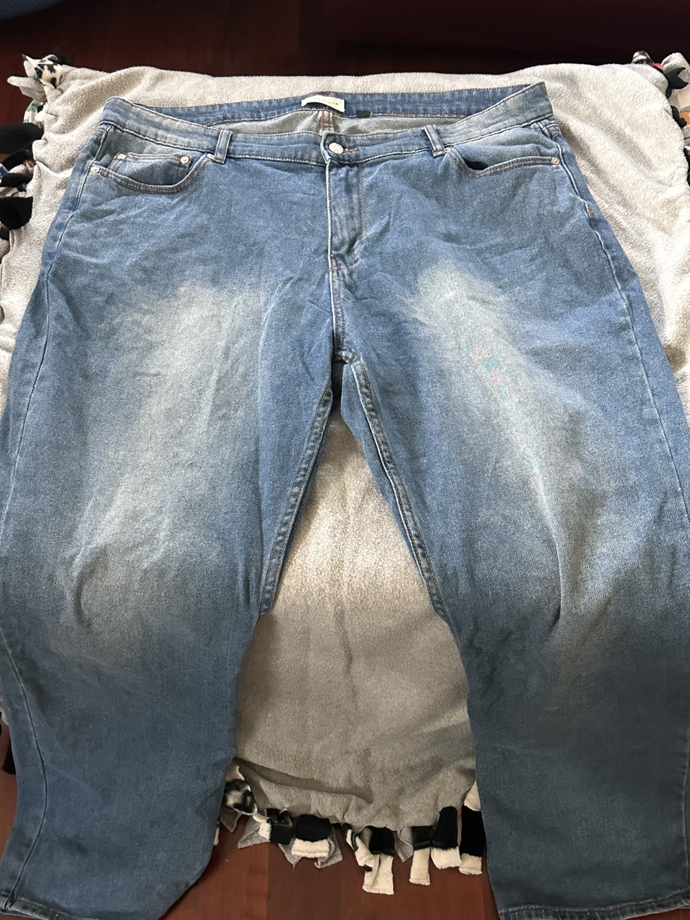 Five Four Men's Light Blue Relaxed Jeans